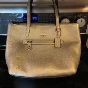 Authentic Coach tote